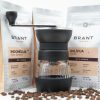 Hario Skerton Pro kafijas dzirnaviņas Brant Coffee