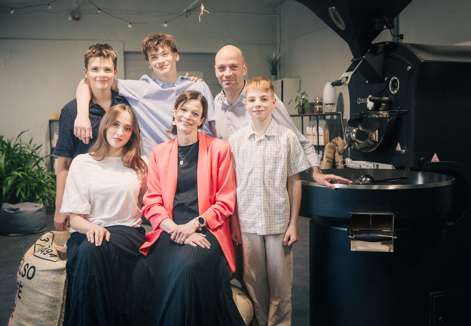 Brant Coffee ģimenes kafijas grauzdētava, svaigi grauzdēta kafija